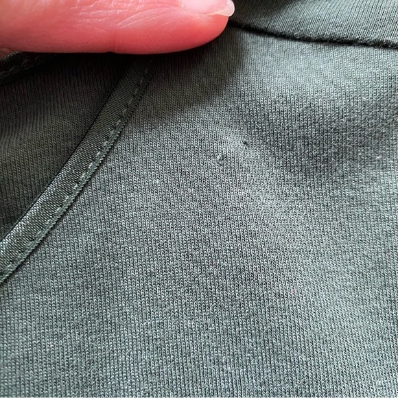 Christopher & Banks Sleeveless Top - Picture 8 of 9